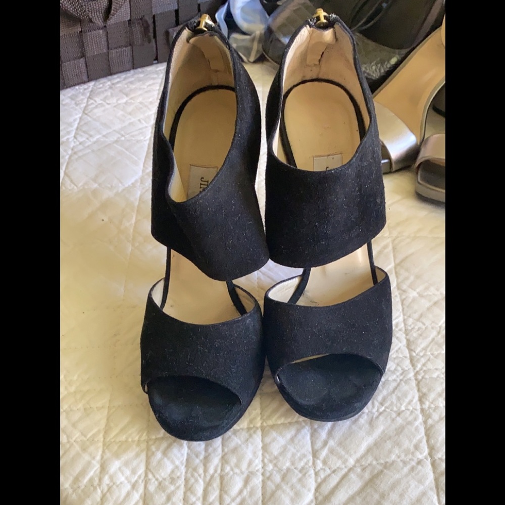 JIMMY CHOO BLACK HEELS